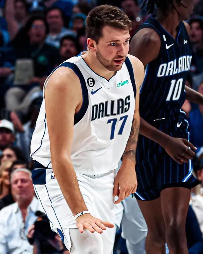 的出色发挥 的出色发挥