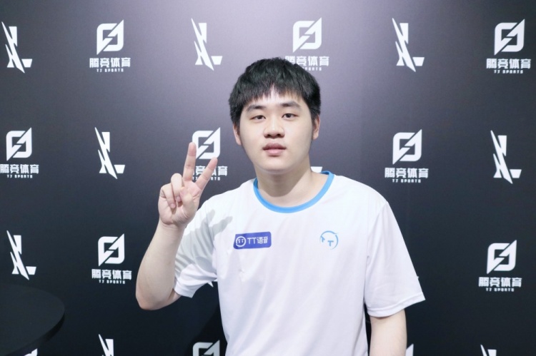 甚至用了 甚至用了