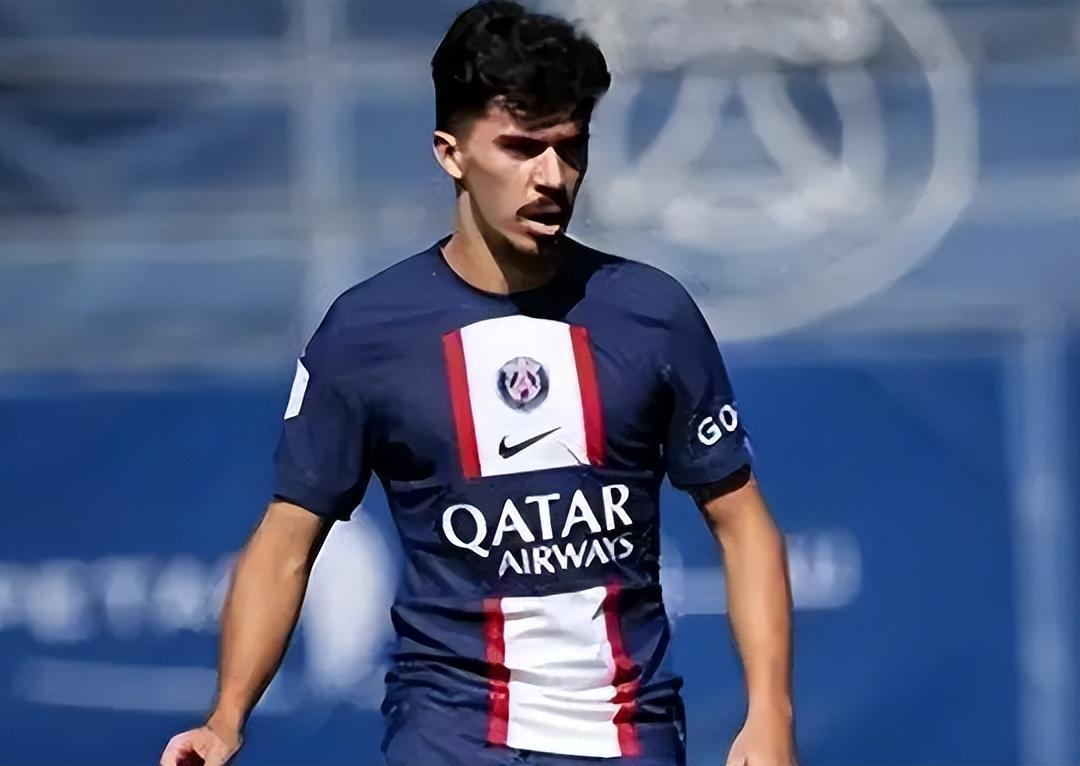 分别来自不 分别来自不